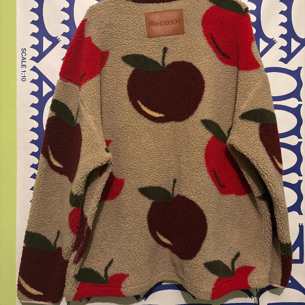 JW ANDERSON Bitten Apple Fleece Jacket - Picture 2 of 3